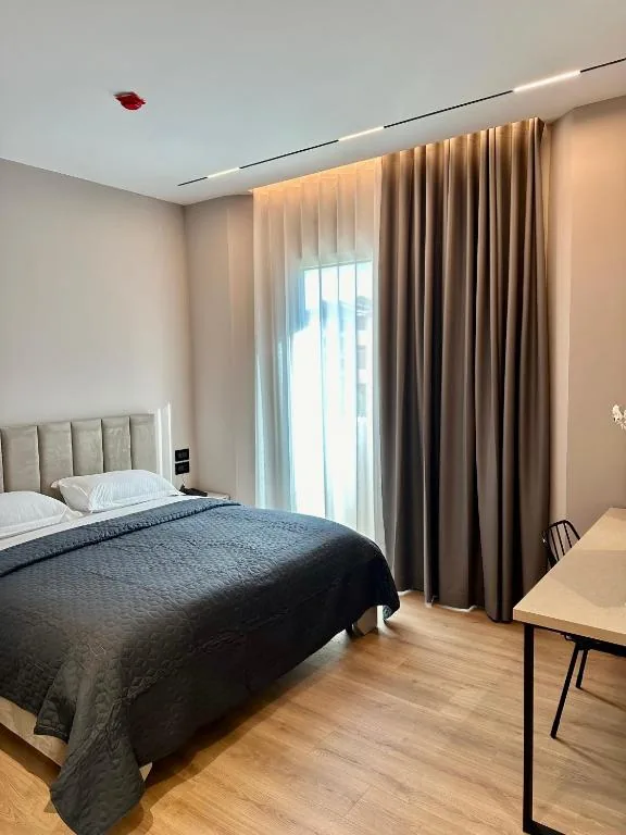 Venis Hotel — photo 6